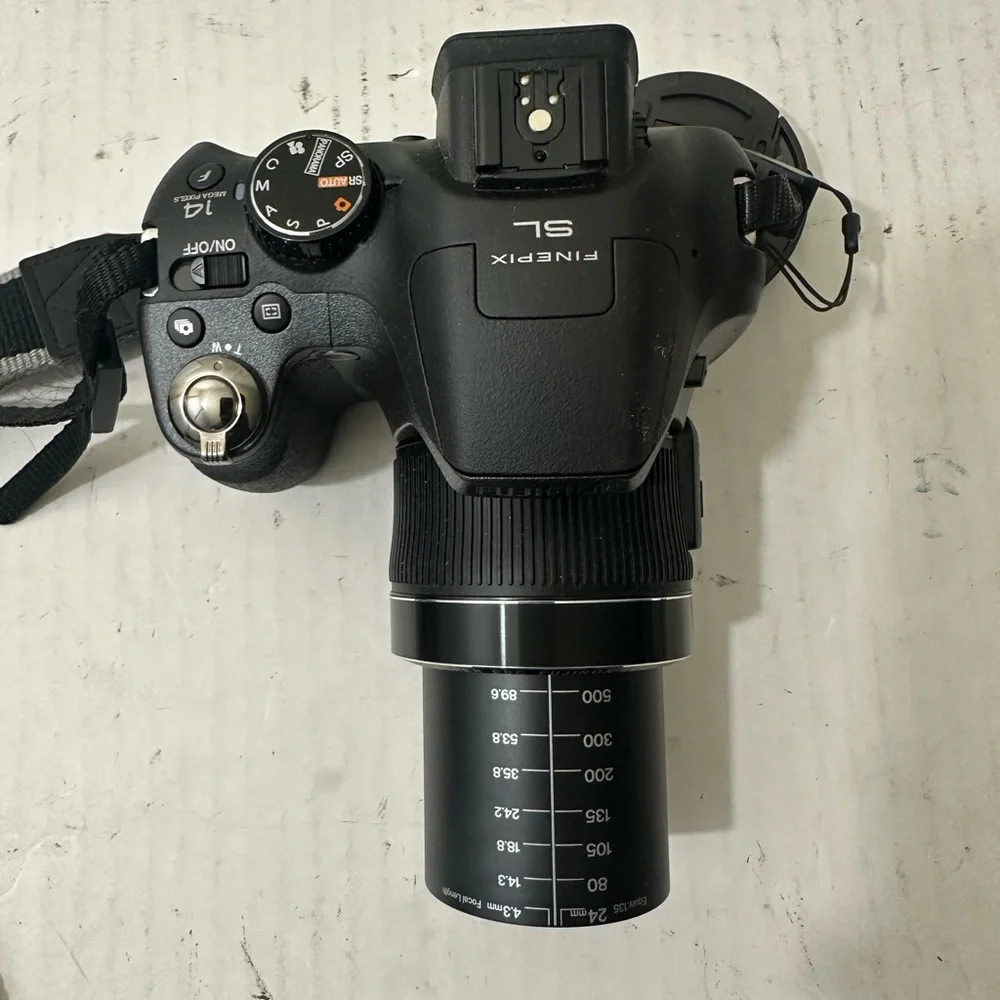 Fujifilm finepix sl300